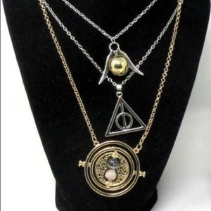 NEW - Harry Potter necklace set - 3 necklaces